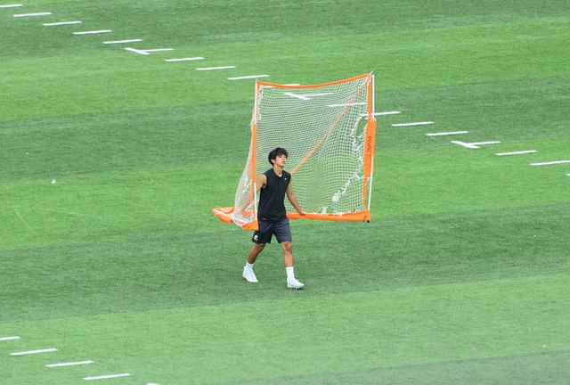 塔图姆33分阿德巴约22+12 绿军轻取热火.